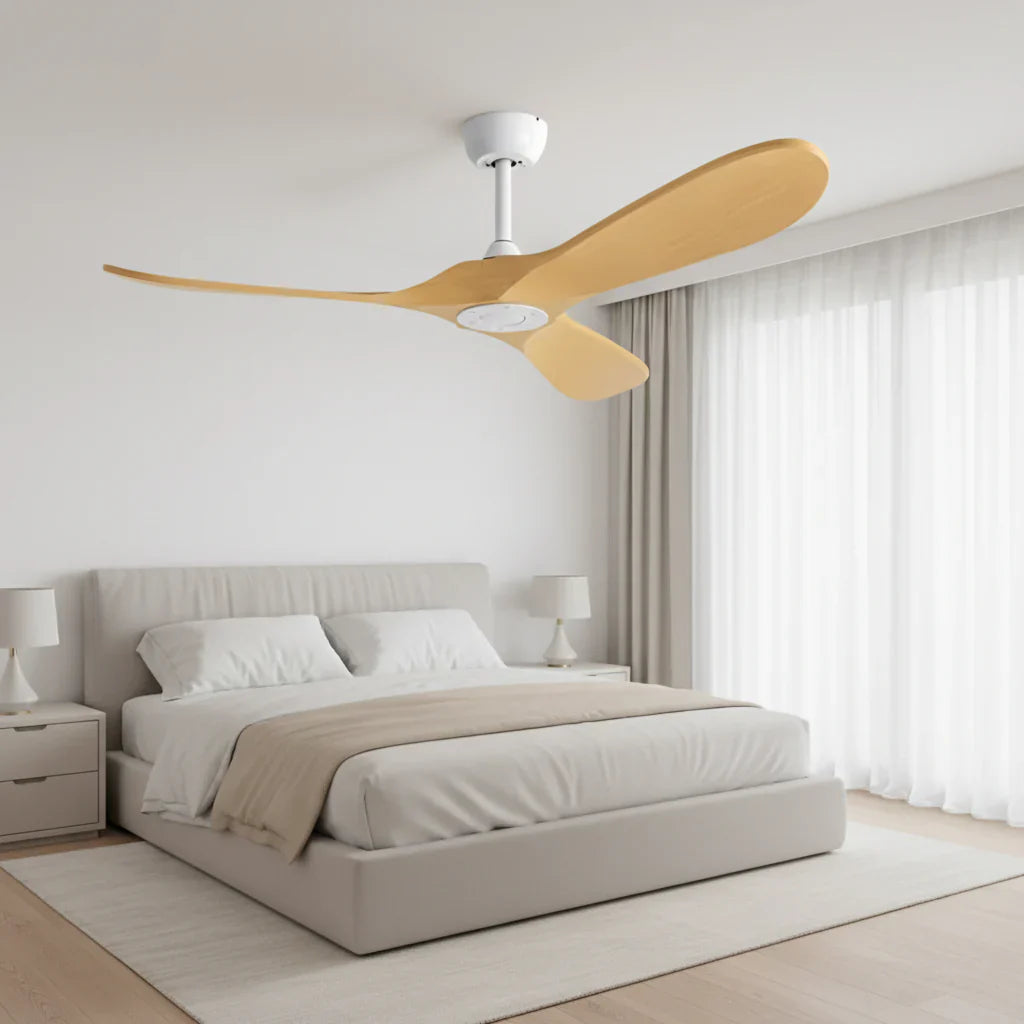Lévant | Ventilador vintage blanco y madera clara