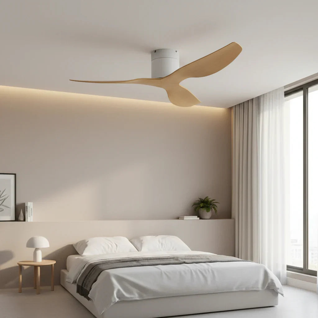Aspen | Ventilador ultra plano blanco y madera clara